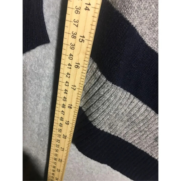 Womens Banana Republic Cardigan One Button Blue Grey Stripes Oversized - Picture 3 of 4